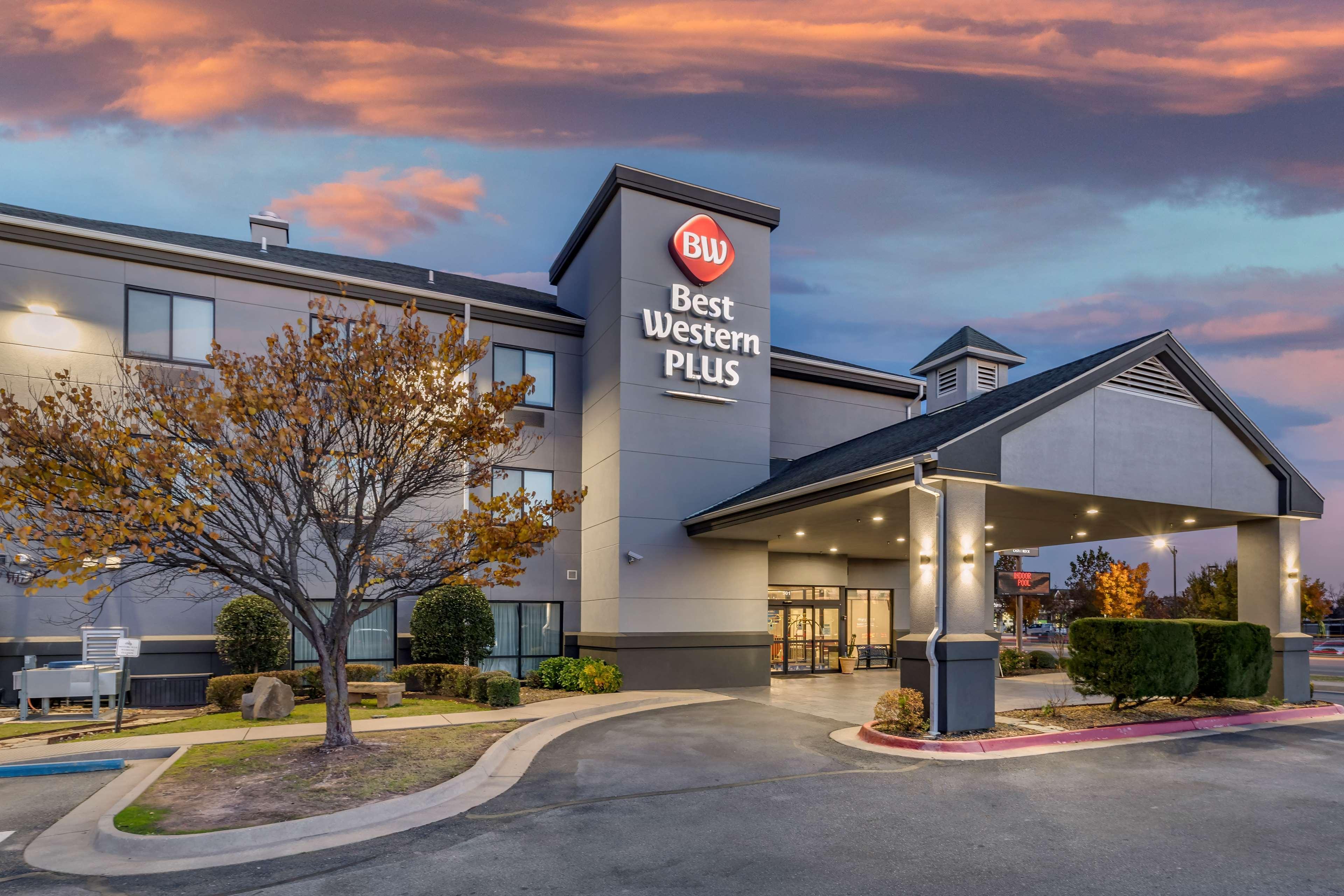 Best Western Plus Castlerock Inn & Suites Bentonville Exterior foto